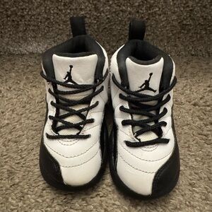 Nike Air Jordan 12 Retro Floral' infant/toddler sneakers Size 6c See Pics